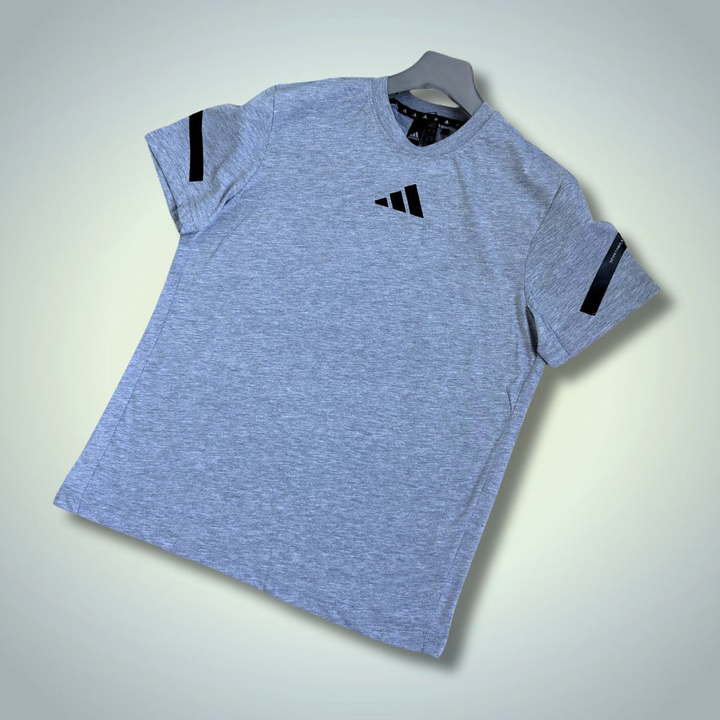 Adidas muška majica, klasično siva. Model 2025. Vrhunska kvaliteta