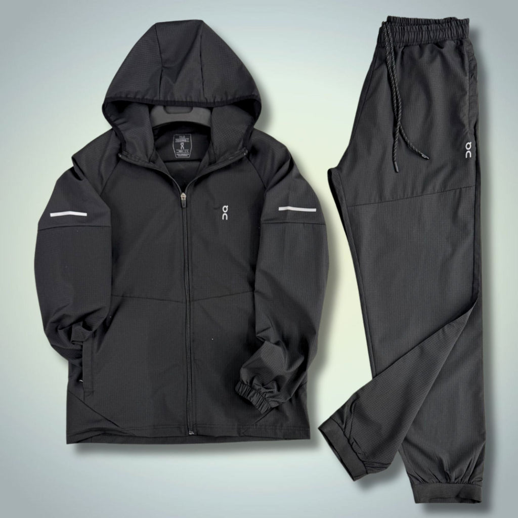 ON Muški Tkanini Sportski Set. Crni