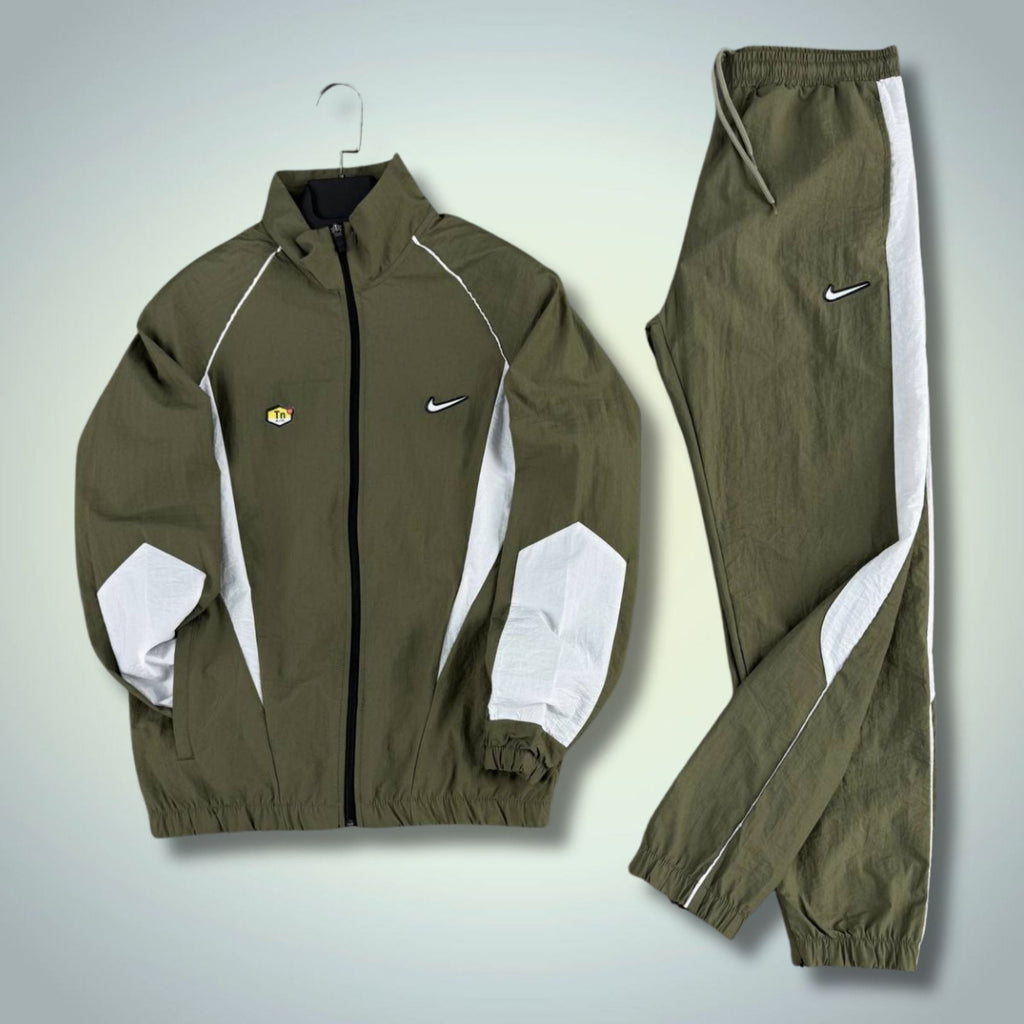 Nike TN muški vodootporni trenirka, maslinasto- bijela. Premium