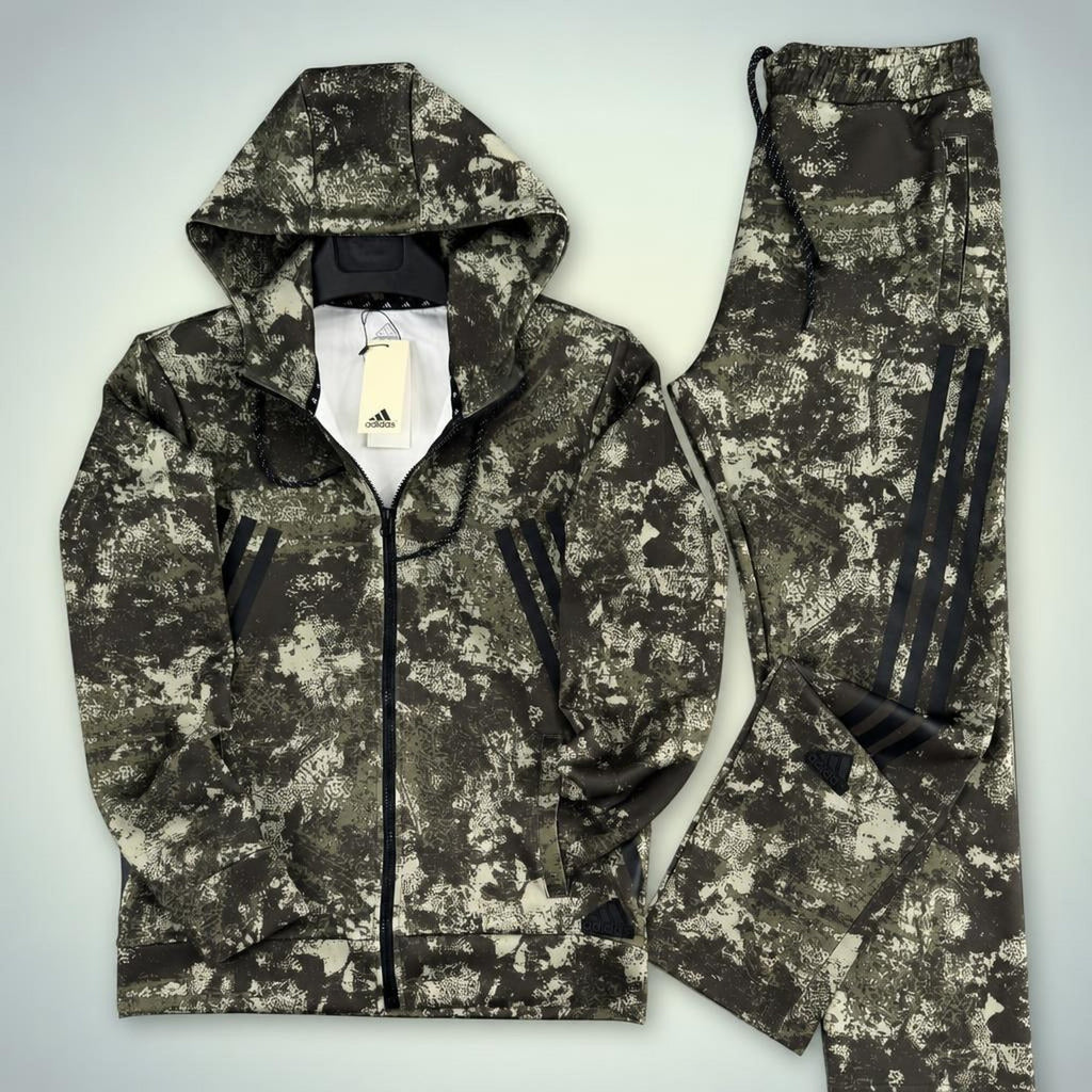 Adidas muška sportska trenirka, kamuflažni uzorak, zelena. Premium kvaliteta