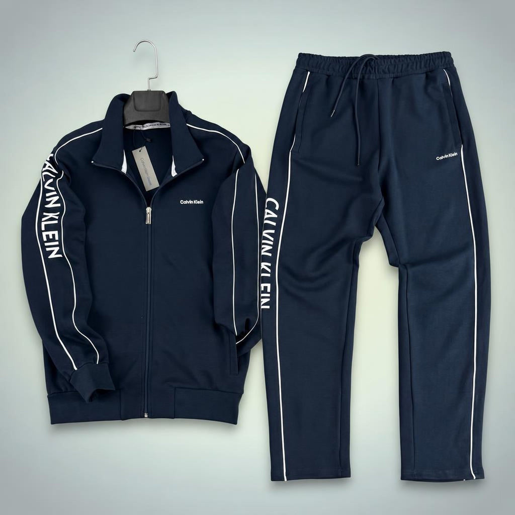 Calvin Klein muška sportska trenirka s kontrastnom trakom, tamno plava. Premium kvaliteta