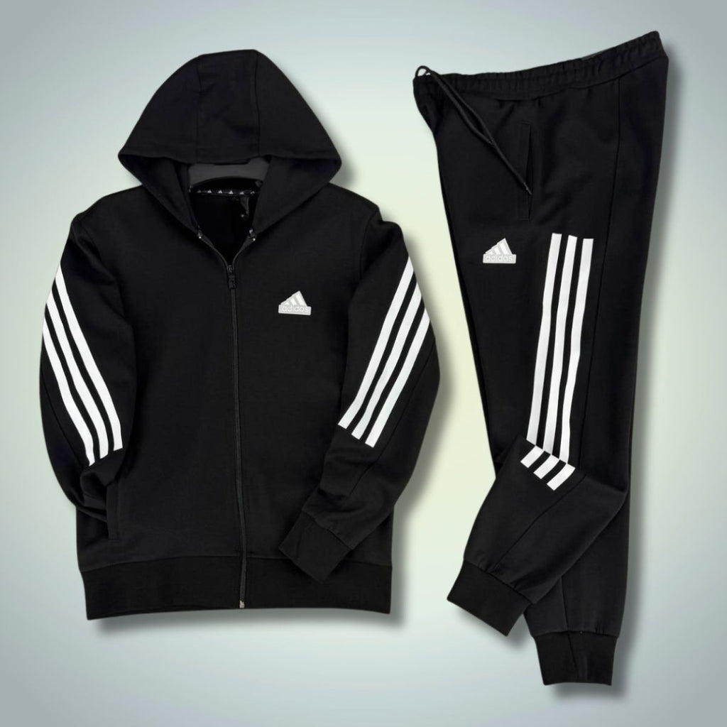 Adidas muška trenirka 2025, okomite pruge, crna. Premium kvaliteta