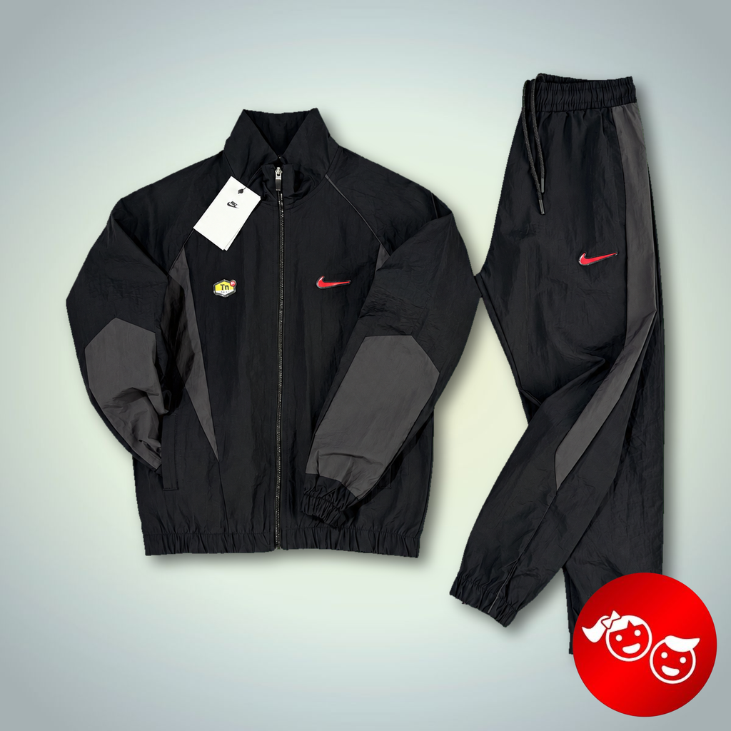 Nike TN dječja vodootporna trenirka, crna. Vrhunska kvaliteta