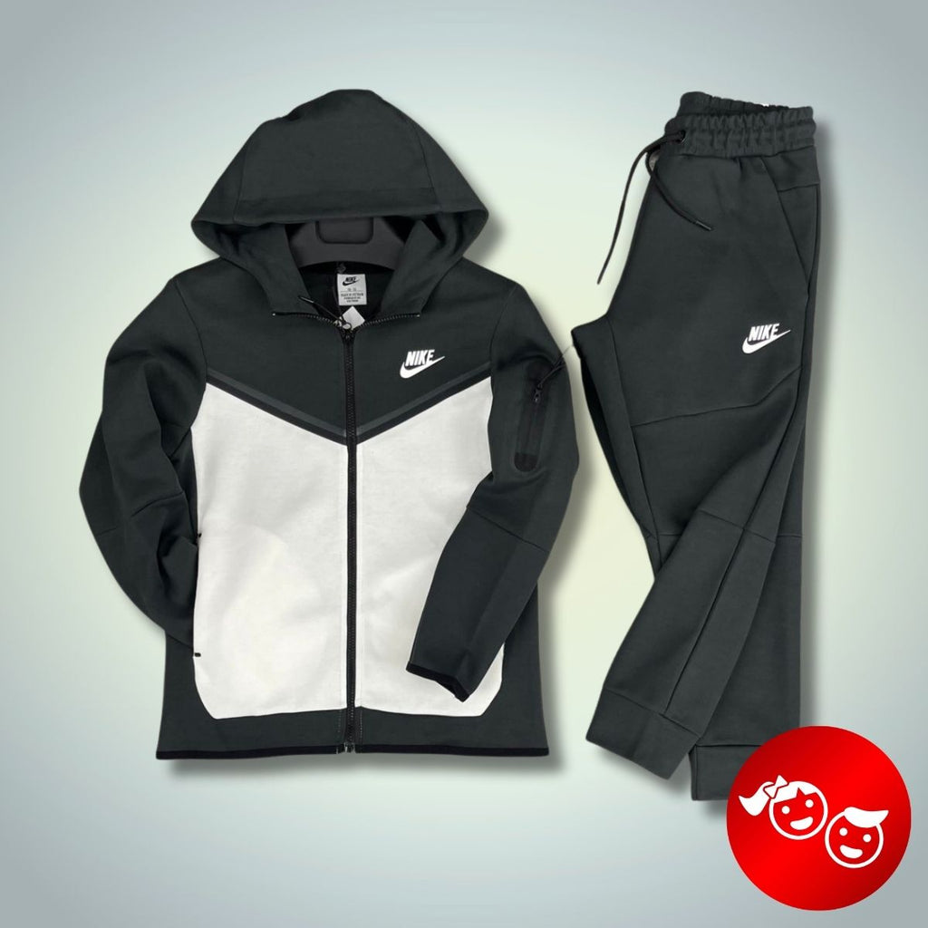 Nike Tech Fleece dječja trenirka, grafitno bijela. Vrhunska kvaliteta