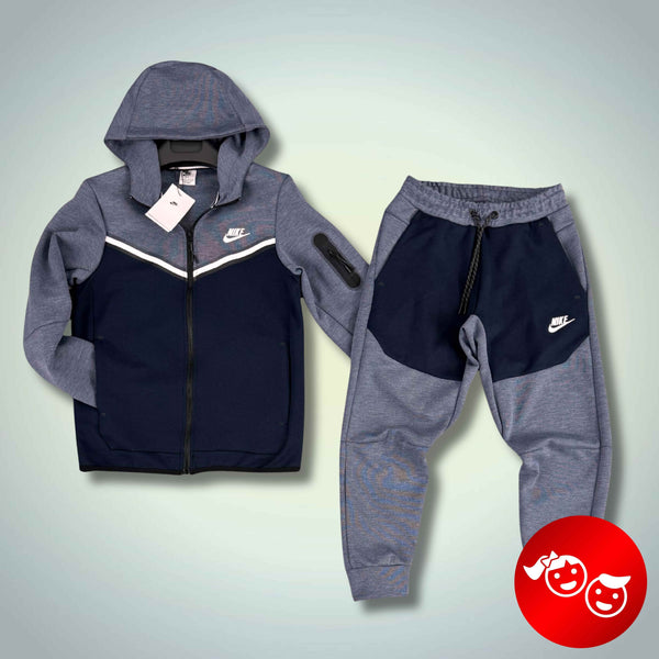 Nike dječja trenirka Tech Fleece, plava i tamnoplava. Model 2024. Vrhunska kvaliteta