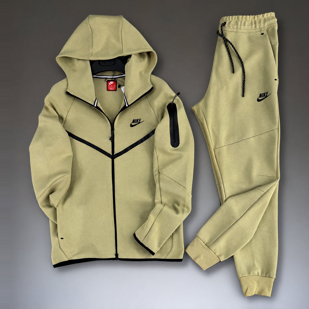Nike Tech Fleece Men 2024. Sand Beige