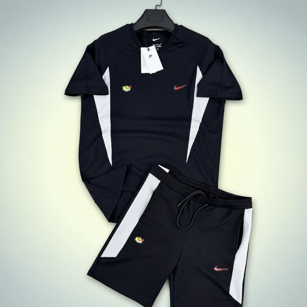 Nike TN muški kratki sportski komplet, kombinacija crne i bijele. Premium kvaliteta