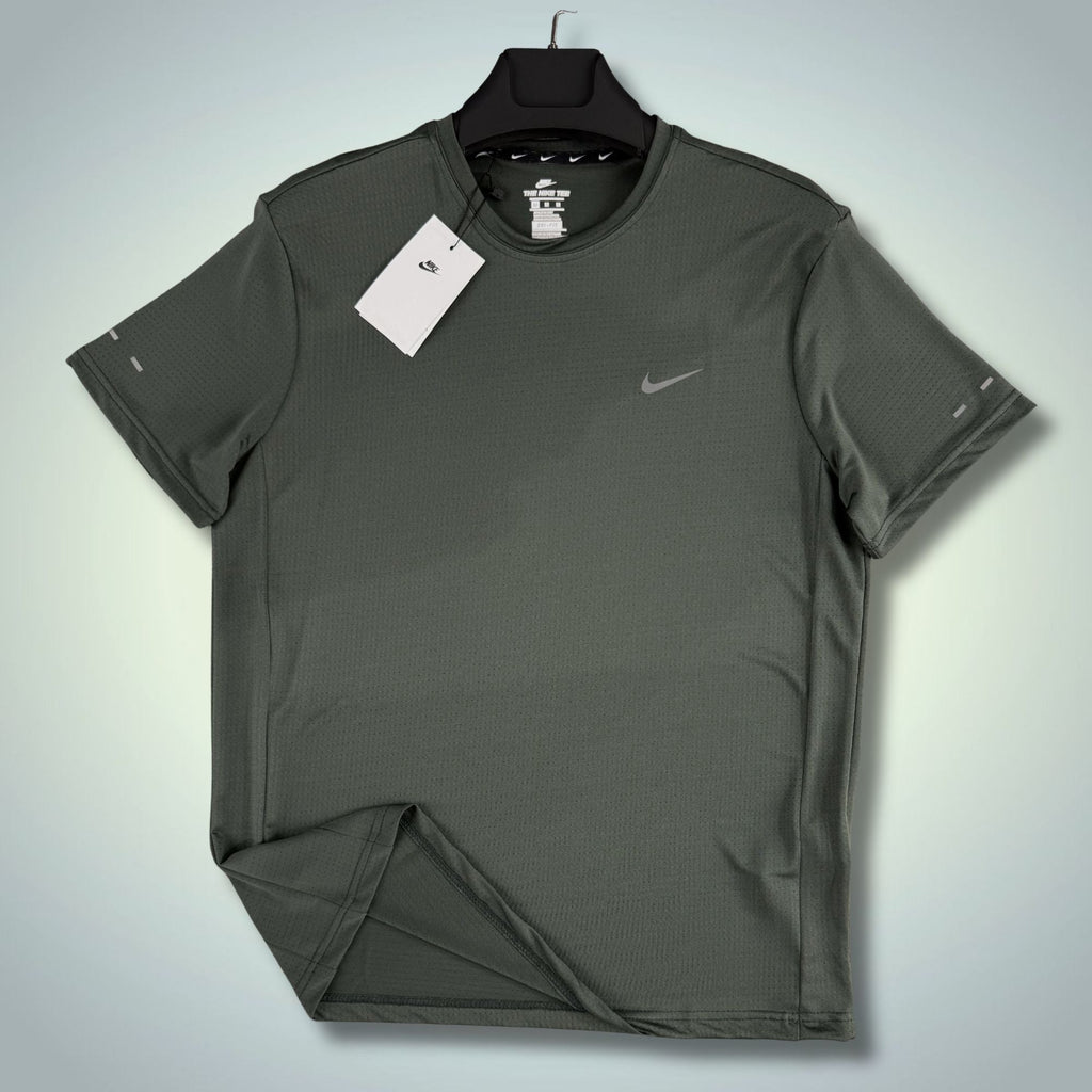 Muška sportska zelena majica Nike. Premium kvaliteta