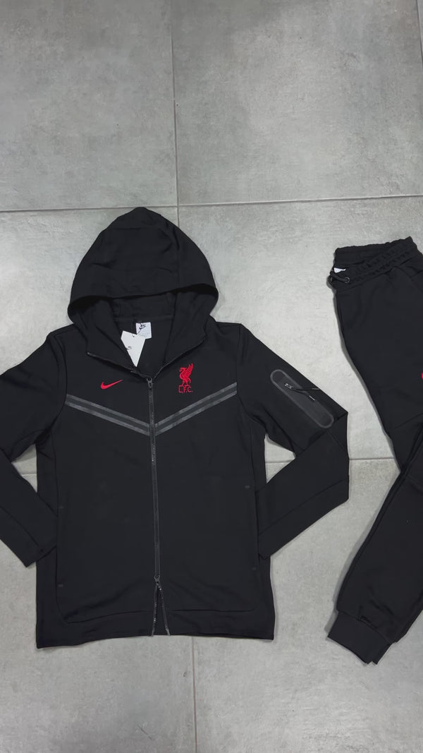 Nike Liverpool Tech Fleece muška trenirka, crna. Vrhunska kvaliteta