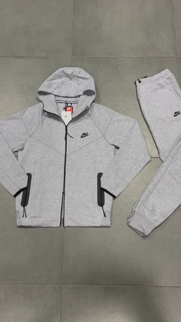 Nike Tech Fleece muška trenirka, klasična siva. Model 2023. Vrhunska kvaliteta