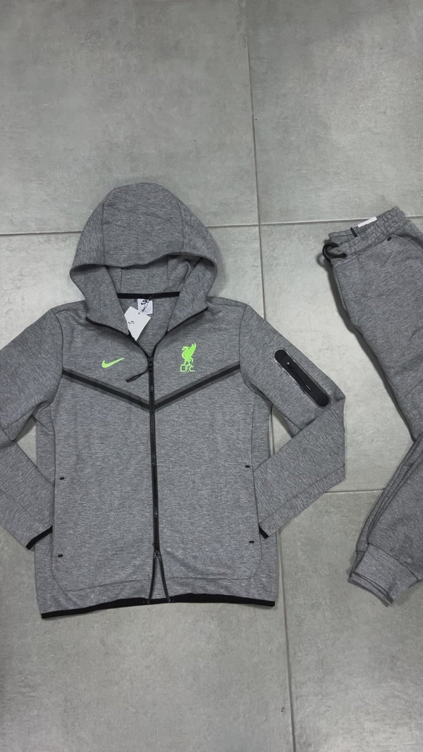 Nike Liverpool Tech Fleece muška trenirka, siva. Vrhunska kvaliteta